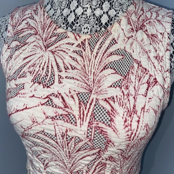 🍒3 for $30 ZARA Textured Sleeveless Crop Top with Palm Trees - Picture 5 of 11